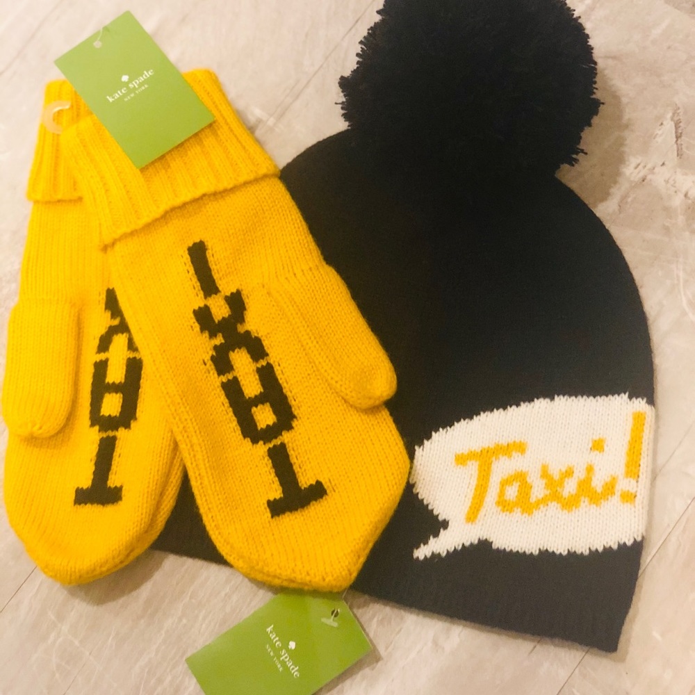 NWT KATE SPADE TAXI 🚕 KNIT BEANIE AND MITTENS SET